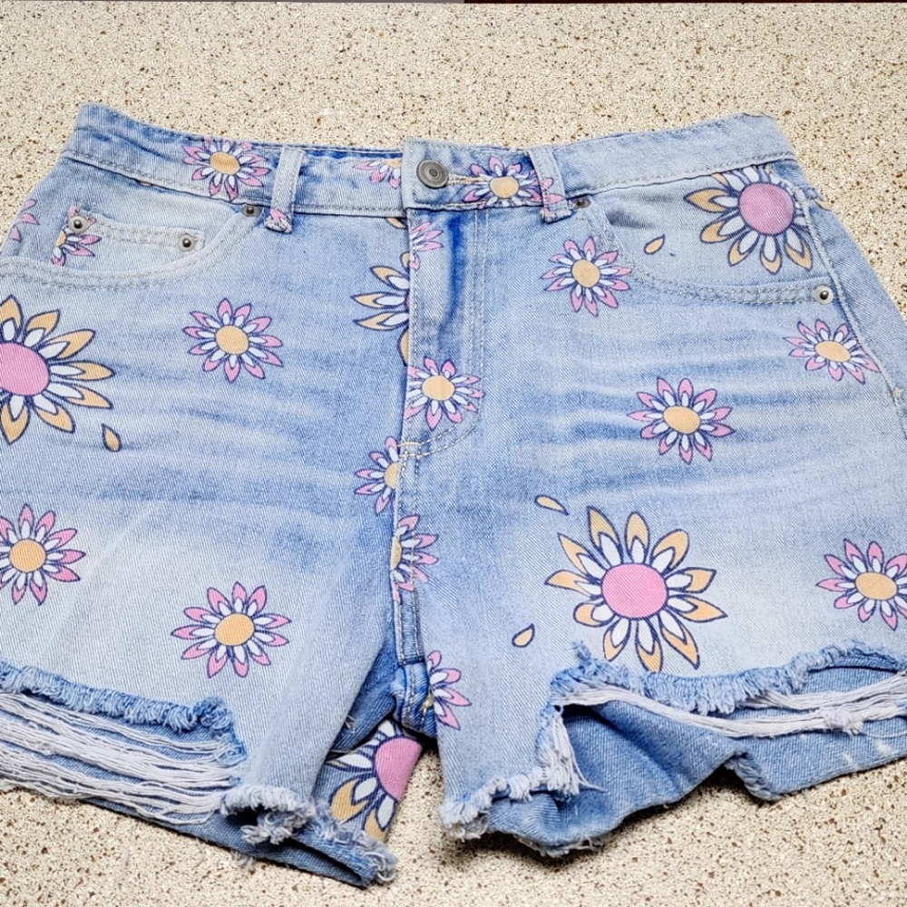 Junior Shorts